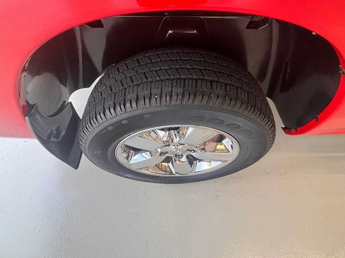 Used 2018 RAM 1500 Big Horn AWD/4WD image 8