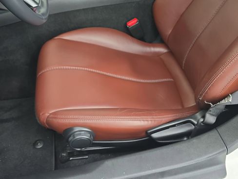 Used 2019 MAZDA MX-5 Miata RF Grand Touring image 26