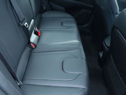 New 2025 Hyundai Elantra Limited image 20