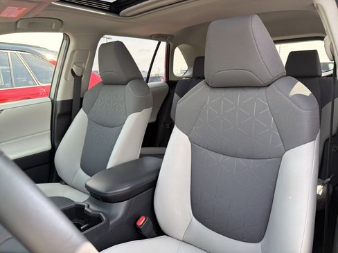 Used 2023 Toyota RAV4 XLE w/ Convenience Package AWD/4WD image 11