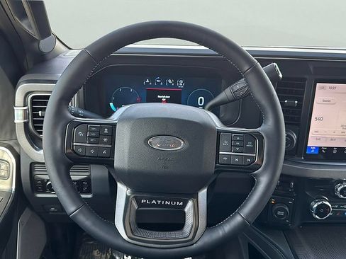 Used 2025 Ford F350 Platinum AWD/4WD image 11