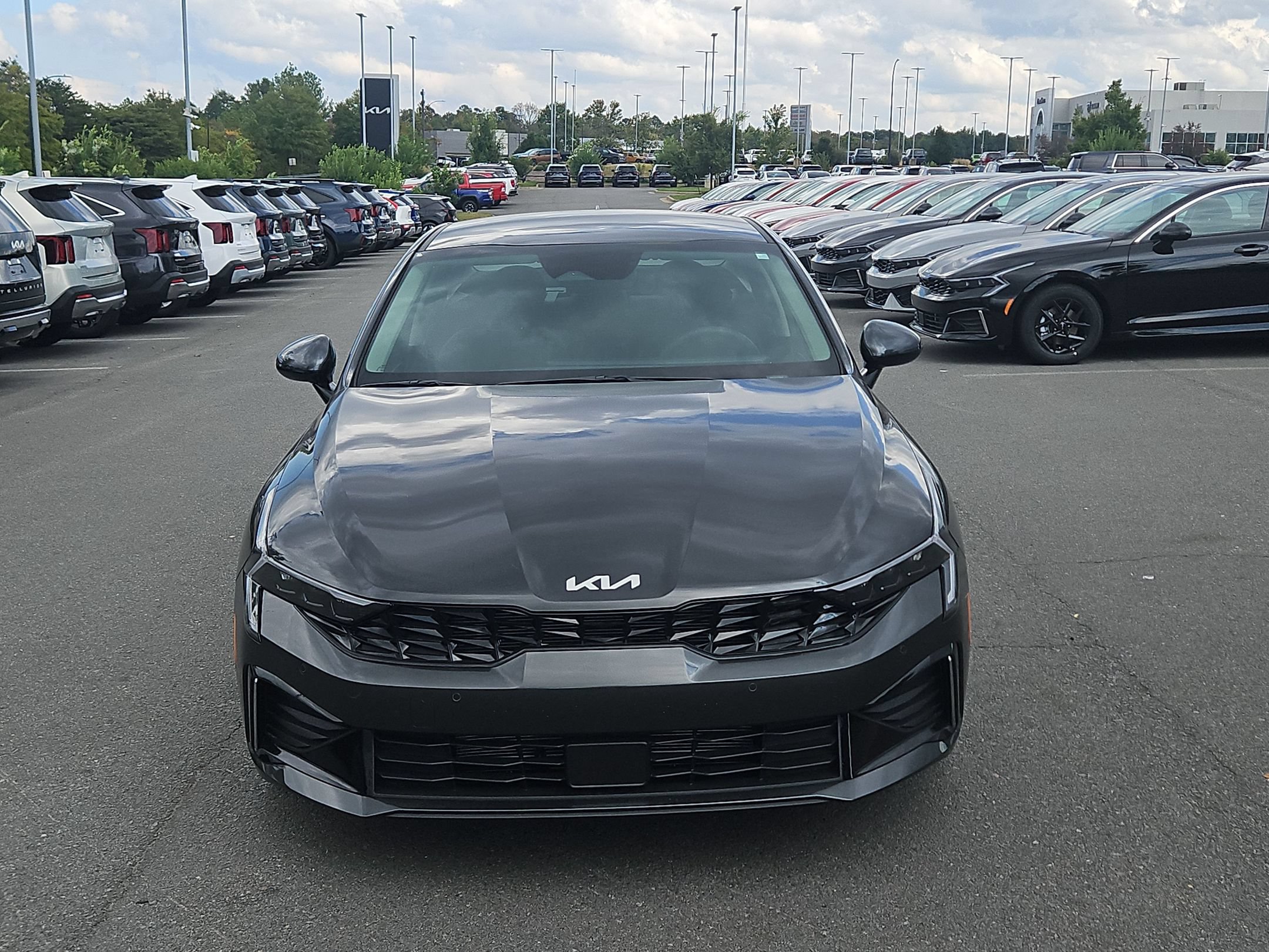 New 2026 Kia K5 LXS FWD image 2