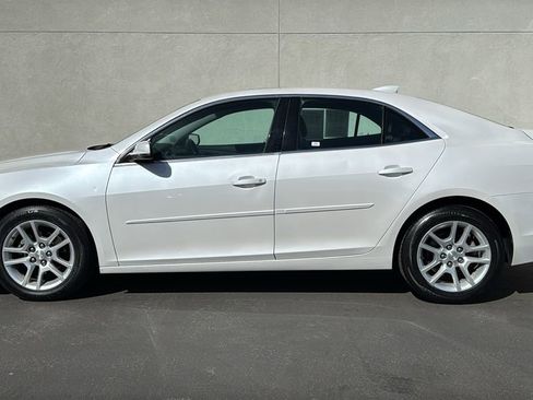 Used 2015 Chevrolet Malibu LT image 5