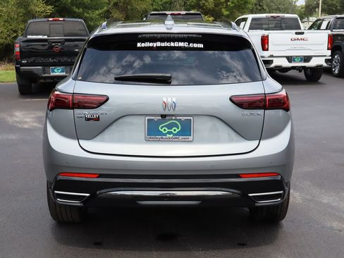 Certified 2025 Buick Envision Sport Touring AWD/4WD image 8