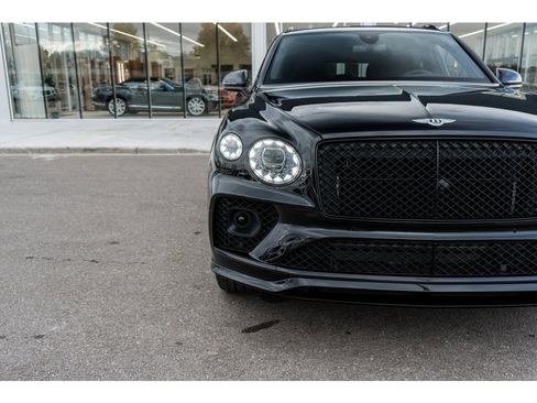 Used 2023 Bentley Bentayga Speed image 20