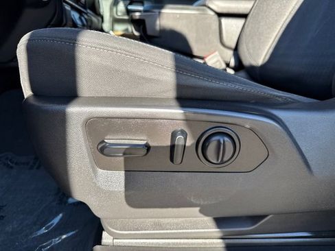 Used 2021 GMC Sierra 1500 SLE image 40