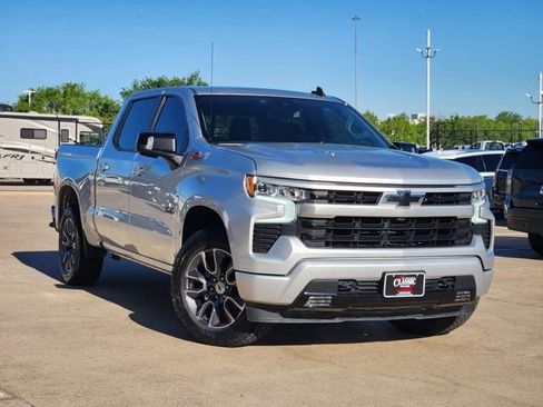Used 2022 Chevrolet Silverado 1500 RST w/ Texas Edition Plus image 2
