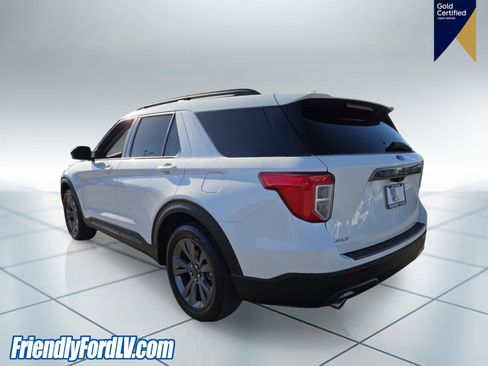 Certified 2023 Ford Explorer XLT w/ Equipment Group 202A RWD image 3
