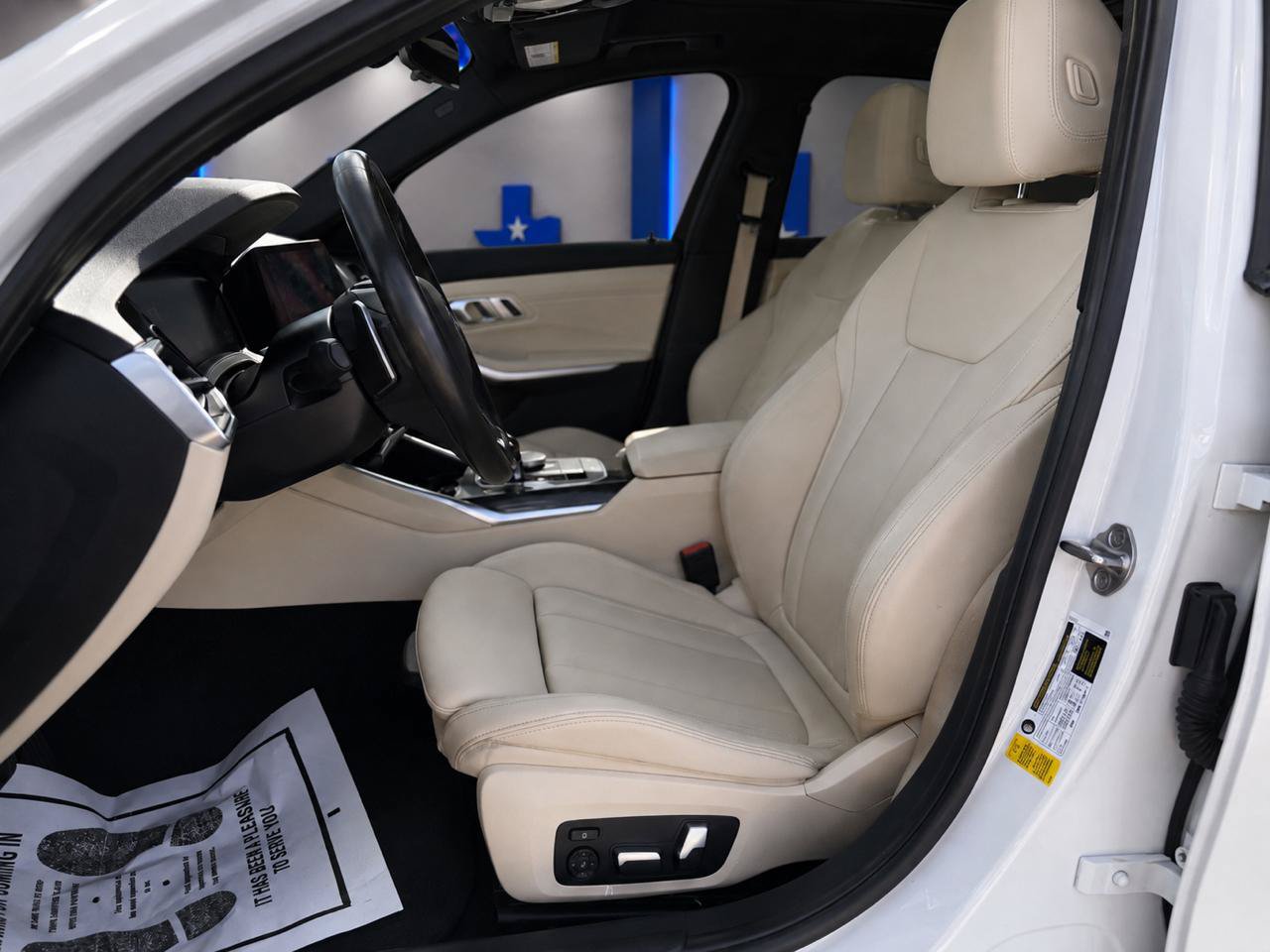 Used 2019 BMW 330i Sedan w/ Premium Package RWD image 9