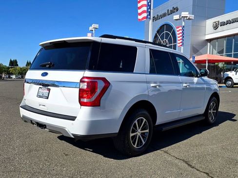 Used 2019 Ford Expedition XLT w/ Equipment Group 201A image 4