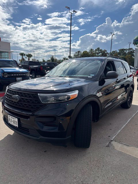 Used 2024 Ford Explorer XLT RWD image 5