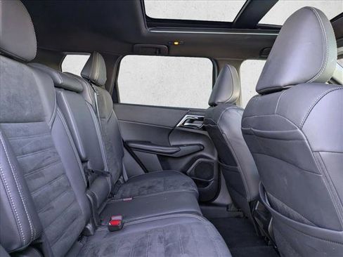 Used 2022 Mitsubishi Outlander SEL Black Edition image 15