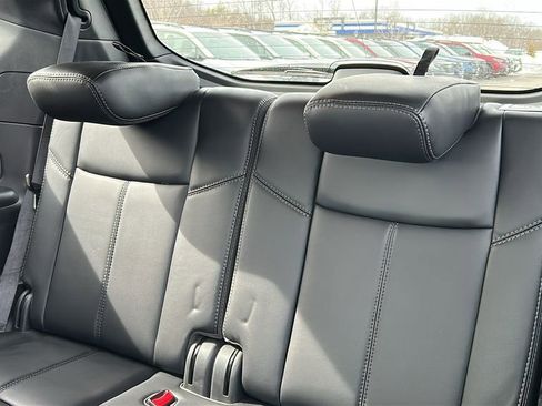 Used 2019 Nissan Pathfinder SL image 30