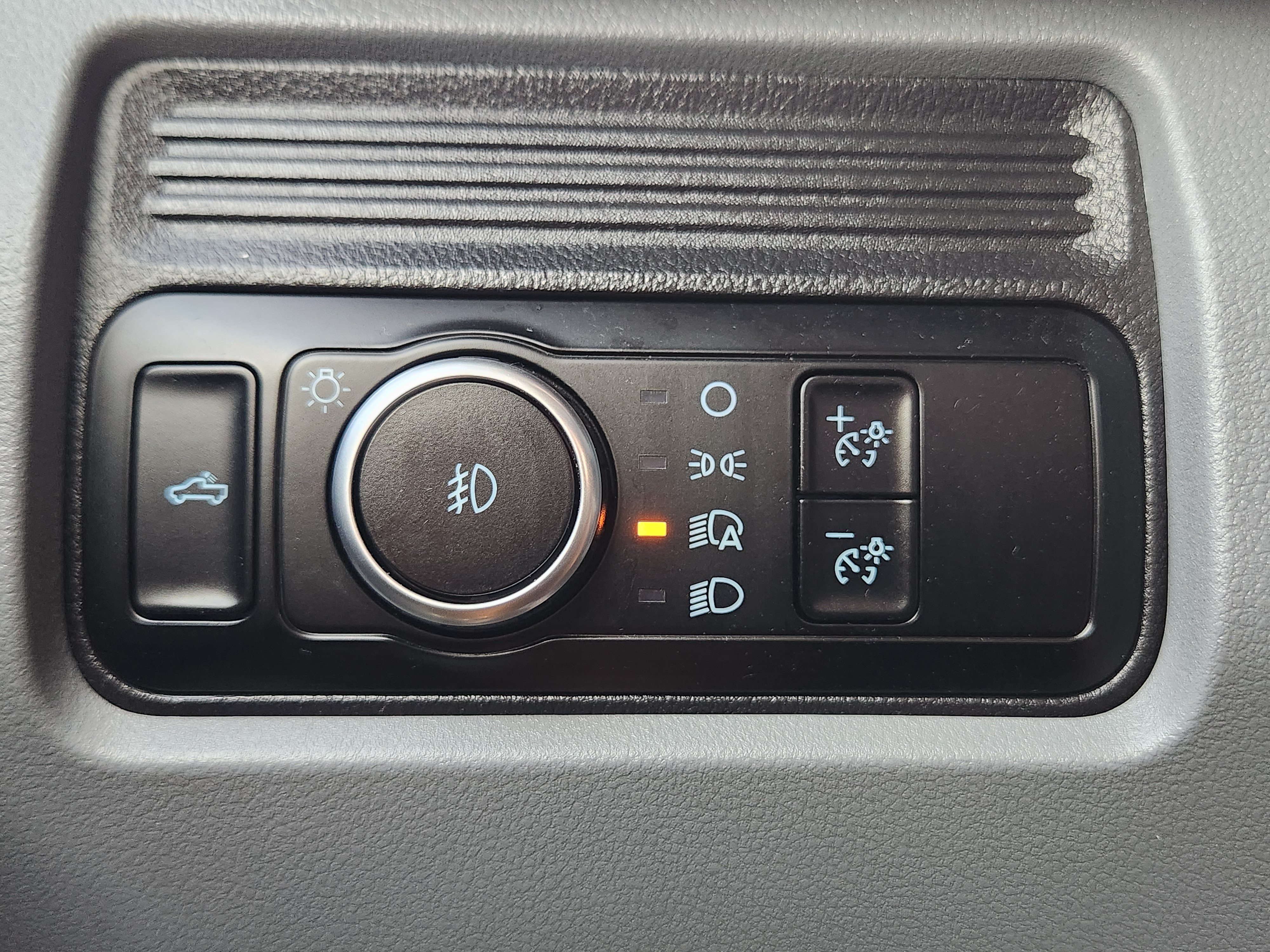 Used 2025 Ford F250 XL w/ STX Appearance Package AWD/4WD image 16