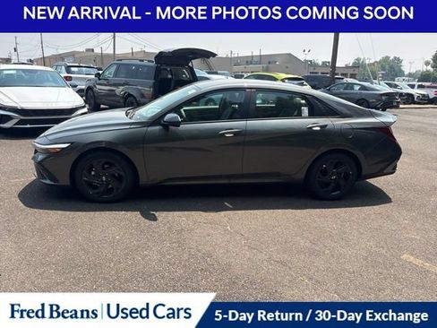 Used 2026 Hyundai Elantra Sport w/ Cargo Package FWD image 5