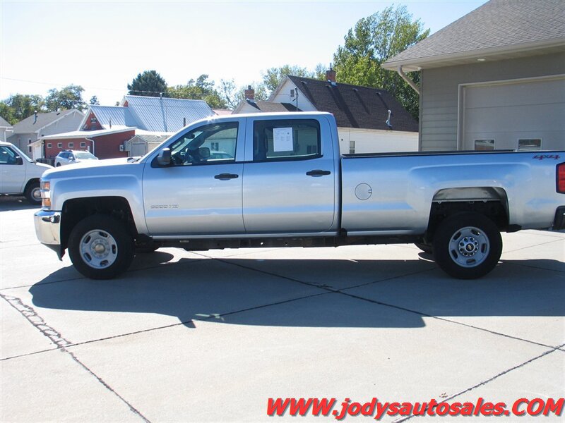 Used 2017 Chevrolet Silverado 2500 W/T AWD/4WD image 28