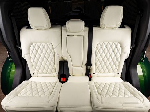 Used 2024 Ford Bronco Wildtrak image 35