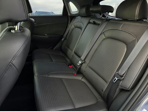 Used 2021 Hyundai Kona Limited w/ Cargo Package image 17