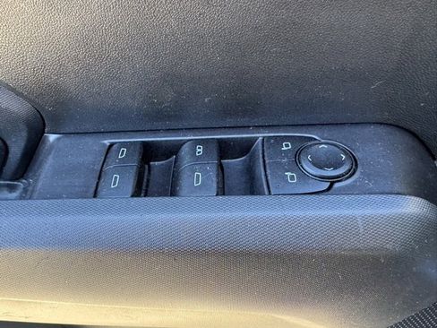 Used 2023 Chevrolet Colorado Trail Boss w/ Advanced Trailering Package image 9