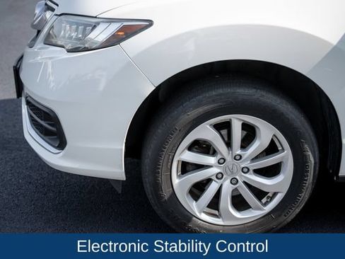 Used 2017 Acura RDX AWD image 9