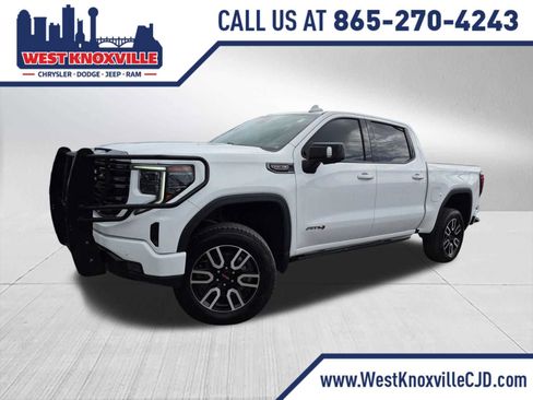 Used 2023 GMC Sierra 1500 AT4 w/ Technology Package AWD/4WD image 1