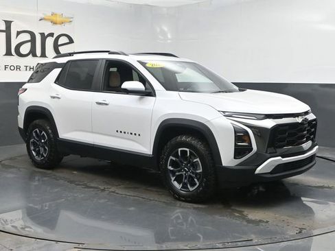 Used 2025 Chevrolet Equinox ACTIV w/ Safety and Technology Package image 6