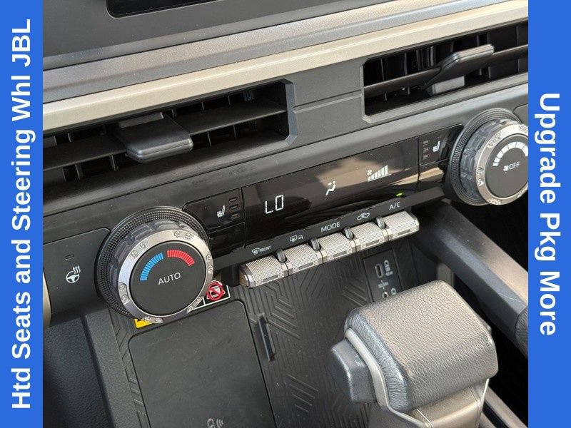 Used 2024 Toyota Tacoma SR5 AWD/4WD image 28