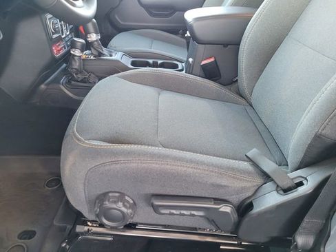 Certified 2025 Jeep Wrangler Unlimited Sport S 4xe image 17