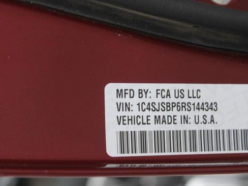 Used 2024 Jeep Wagoneer L Series II w/ Flexible Seating Group image 18