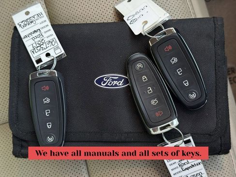 Used 2017 Ford Expedition Limited image 36