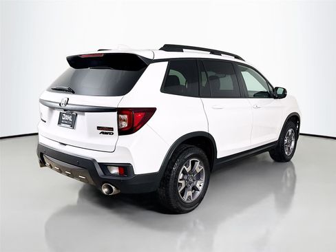 Used 2023 Honda Passport TrailSport image 13