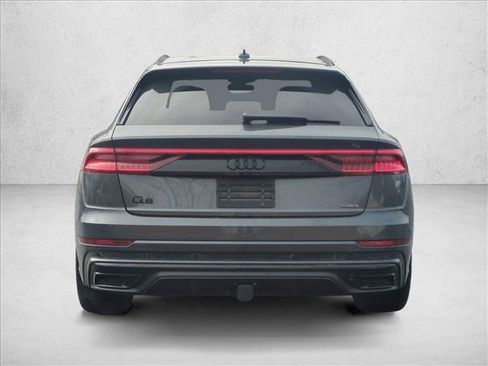 Used 2019 Audi Q8 Prestige w/ Luxury Package image 7