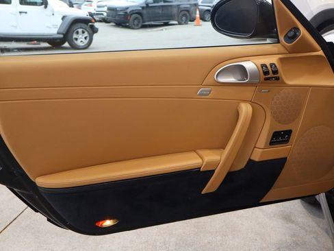 Used 2009 Porsche 911 Carrera S image 14