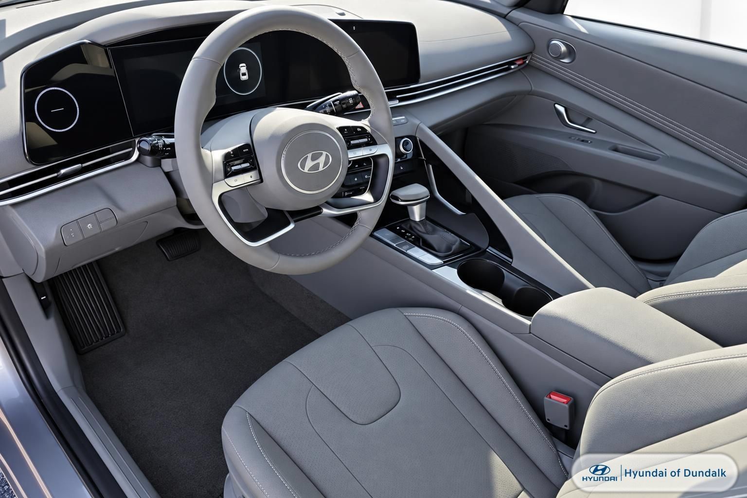 Used 2024 Hyundai Elantra SEL w/ Convenience Package FWD image 8