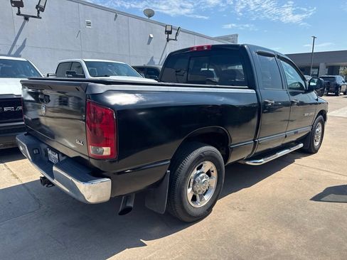 Used 2005 Dodge Ram 2500 Truck SLT RWD image 2