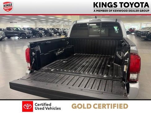 Used 2023 Toyota Tacoma SR AWD/4WD image 12