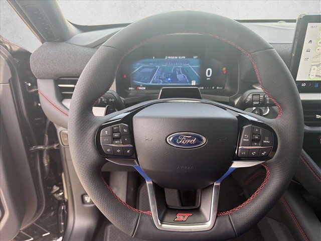 Used 2026 Ford Explorer ST AWD/4WD image 13