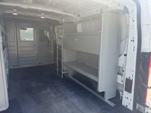 Used 2018 Ford Transit 150 130 Low Roof RWD image 20