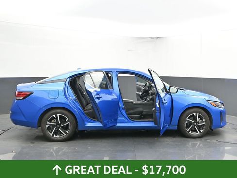 Used 2024 Nissan Sentra SV image 59
