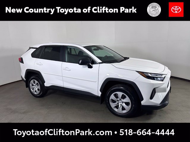 Used 2023 Toyota RAV4 LE AWD/4WD image 1