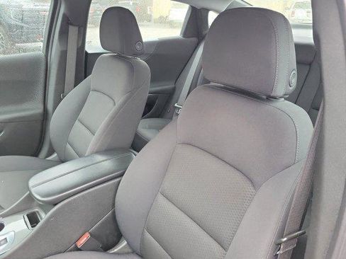 Used 2024 Chevrolet Malibu LT image 19