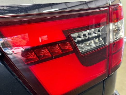 Used 2023 Nissan Armada Platinum w/ Captain's Chairs Package image 34