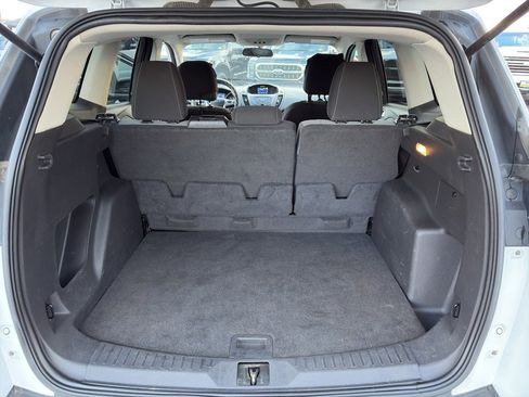 Used 2013 Ford Escape SE w/ Class II Trailer Tow Pkg image 22