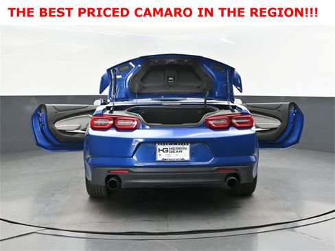 Used 2022 Chevrolet Camaro LT w/ Technology Package image 48