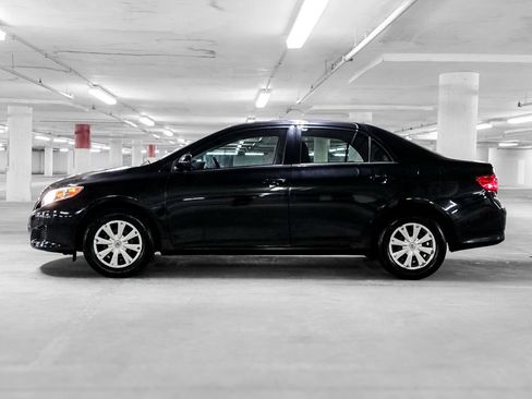 Used 2009 Toyota Corolla LE FWD image 12