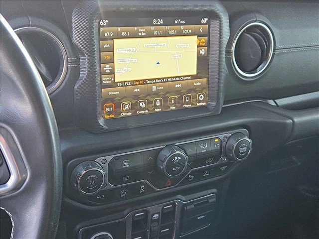 Used 2020 Jeep Gladiator Overland AWD/4WD image 12