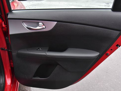 Used 2024 Kia Forte LXS image 32