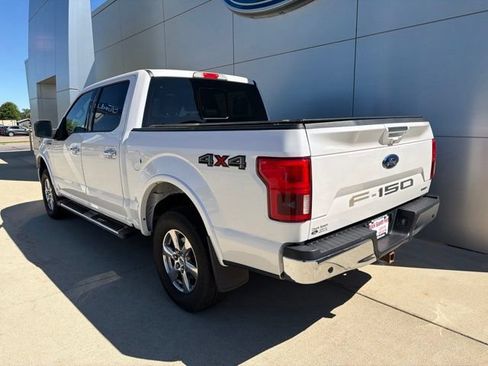 Used 2018 Ford F150 Lariat w/ Equipment Group 502A Luxury AWD/4WD image 4