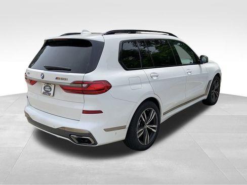 Used 2020 BMW X7 M50i image 8