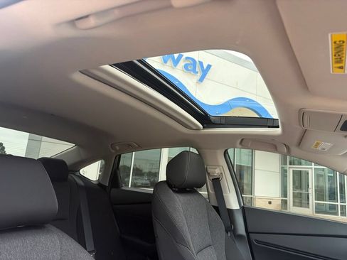 Used 2025 Honda Accord SE image 35